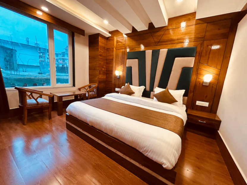 Room Photo